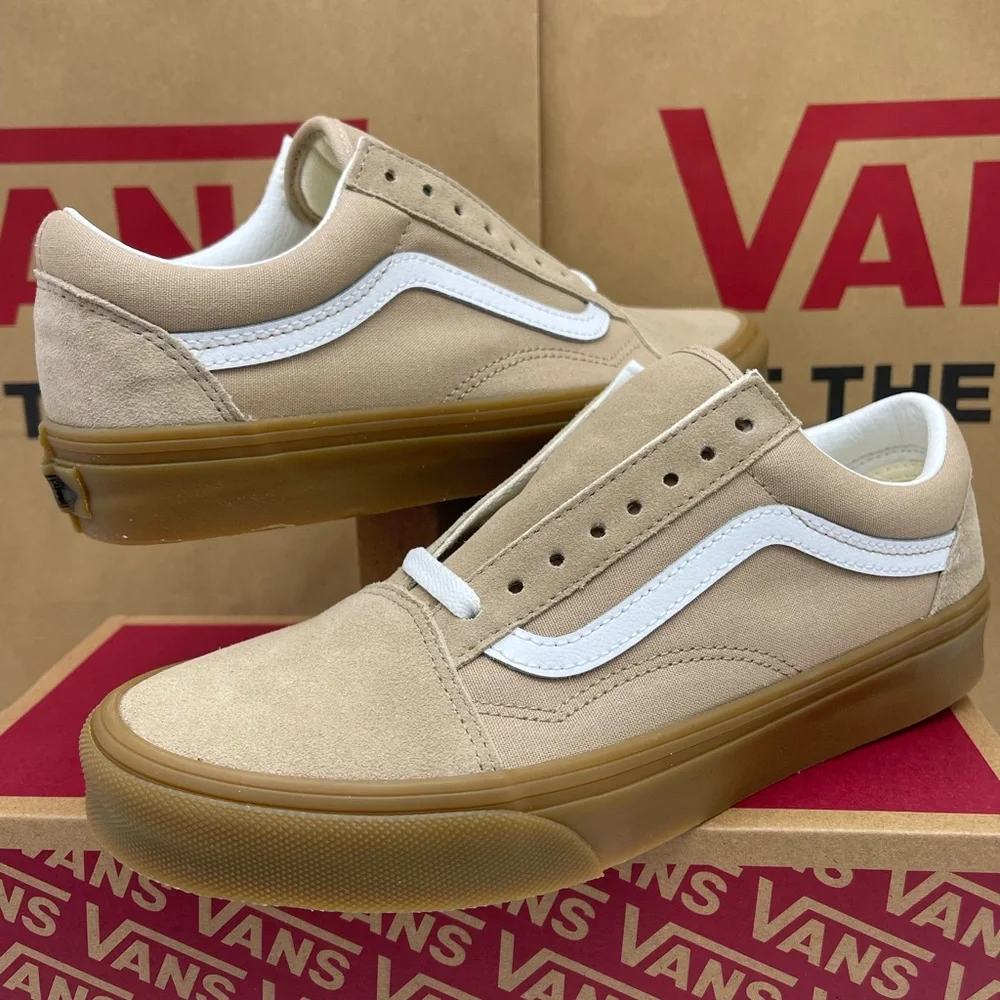 Vans WMNS Beige and White Sneakers
Old Skool
Sesame/Gum
VN0A38G1QA2 Sneakers - Picture 7 of 16